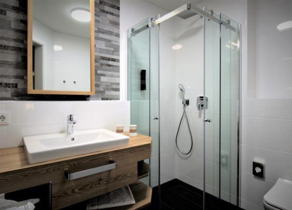 Fuenfseen Privat & Boutique Hotel Plauer See מראה חיצוני תמונה